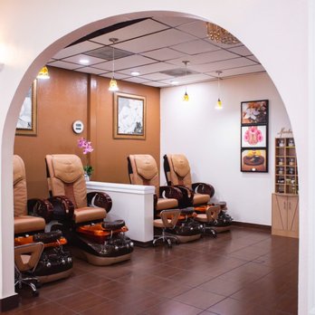 N C Nails - Couples Pedicures - Nail Salons Near Me - Spring, Texas