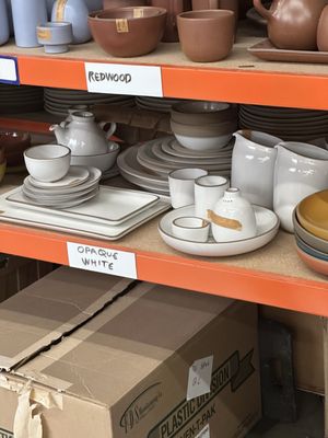 Heath Ceramics by null
