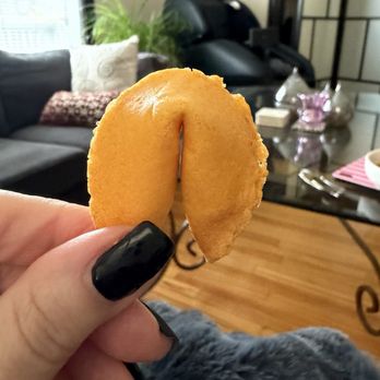 Kengs Chow Mein - Fortune cookie - Chinese Near Me - Minneapolis, Minnesota