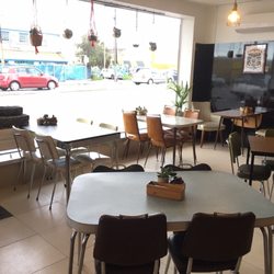 Pane e Latte - Pane e Latte, retro dining