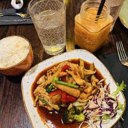 Cashew Chicken stir fry with a Thai iced tea Cashew Chicken stir fry with a Thai iced tea