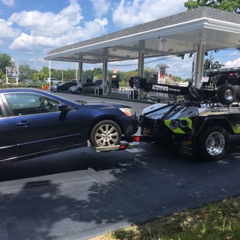 Main Street Auto Repair - Our car being towed away after paying $250 to "fix". - Auto Repair Near Me - Sturbridge, Massachusetts Main Street Auto Repair - Our car being towed away after paying $250 to "fix". - Auto Repair Near Me - Sturbridge, Massachusetts
