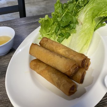 Pho Ga District - Egg rolls are excellent - Vietnamese Near Me - Rosemead, California