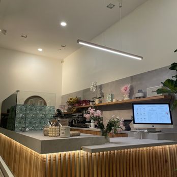 Ceré Tea - inside - Coffee & Tea Near Me - Burlingame, California Ceré Tea - inside - Coffee & Tea Near Me - Burlingame, California