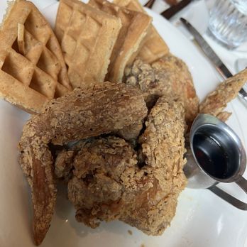 Grace's - Chicken and waffles - American Near Me - Houston, Texas