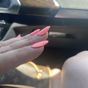 Queen B nail salon - 3 days ago. - Nail Salons Near Me - Glendale, California