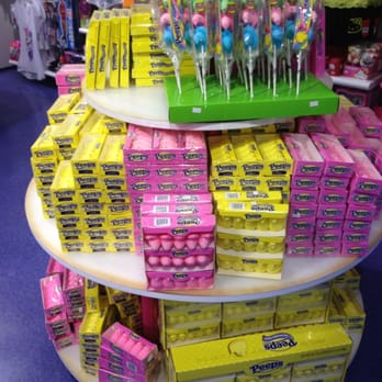 IT'SUGAR - Peeps - Candy Stores Near Me - Tempe, Arizona