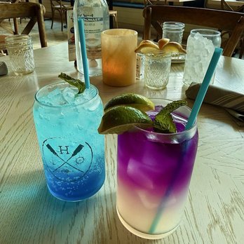 The Hampton Social - Naples - New American Near Me - Naples, Florida
