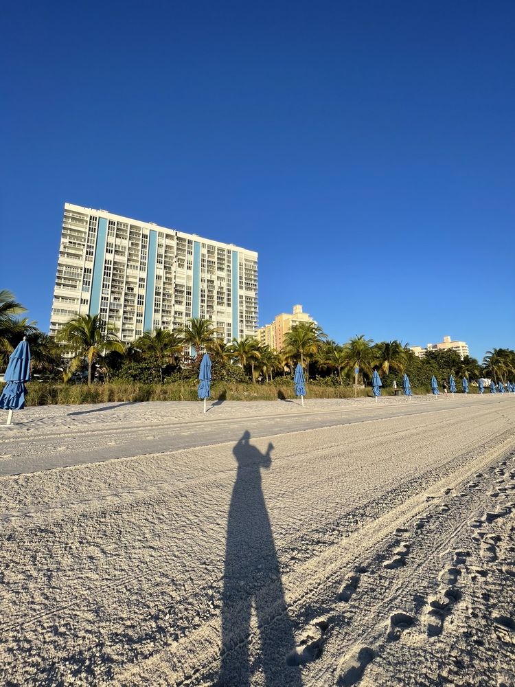 CASA DEL MAR KEY BISCAYNE Updated October 2024 31 Photos 881