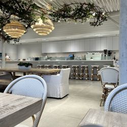 Pura Vida Miami - Inside seating area & counter.