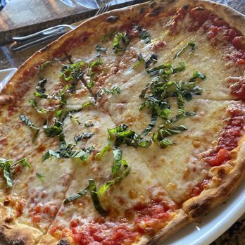 Trattoria del Sole - Margherita Pizza - Beer, Wine & Spirits Near Me - Sherman Oaks, California Trattoria del Sole - Margherita Pizza - Beer, Wine & Spirits Near Me - Sherman Oaks, California