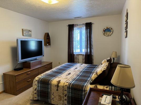 Green Roof Inn by null