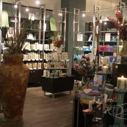 Sleek Salon & Spa - Aveda concept salon