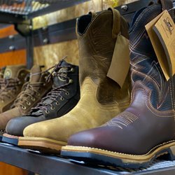 Penn-Lee Footwear