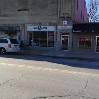 Farrell's eXtreme Bodyshaping - Downstairs room - Trainers Near Me - Des Moines, Iowa