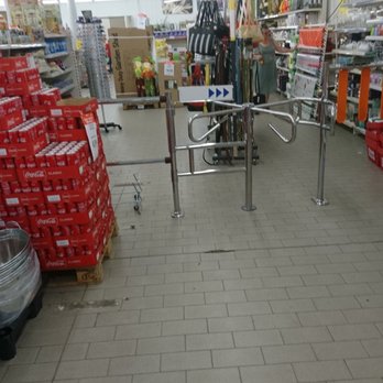 Thomas Philipps - Eingangsbereich. - Discount Store Near Me