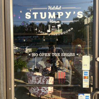 Stumpy's Hatchet House - Green Brook - Axe Throwing Near Me - Green Brook, New Jersey