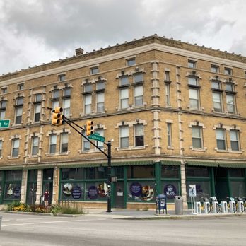 Indy Reads - Indy Reads at 1066 Virginia Avenue in historic Fountain Square (photo of building on corner of Virginia Avenue) - Bookstores Near Me - Indianapolis, Indiana Indy Reads - Indy Reads at 1066 Virginia Avenue in historic Fountain Square (photo of building on corner of Virginia Avenue) - Bookstores Near Me - Indianapolis, Indiana