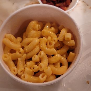Texas Roadhouse - It supposed to be homemade Mac & Cheese. Very disappointing! - Steakhouses Near Me - Mcdonough, Georgia