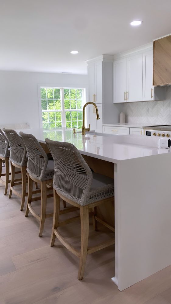 Slide of MC Kitchen & Renovation