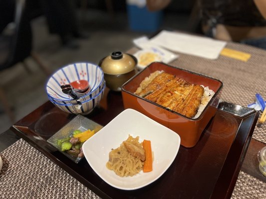 Toku Unagi & Sushi by null