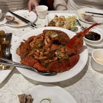 R & G Lounge - Lobster sticky rice - Seafood Near Me - San Francisco, California R & G Lounge - Lobster sticky rice - Seafood Near Me - San Francisco, California