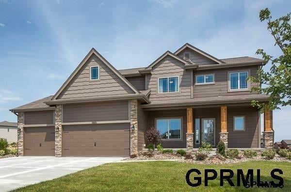 Marsha Labs Real Estate Agent