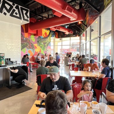 Dave's Hot Chicken by null