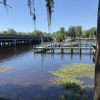 Whiteys Fish Camp - Seafood Near Me - Fleming Island, Florida