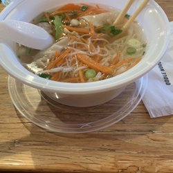 Oodle Noodle - Wonton soup