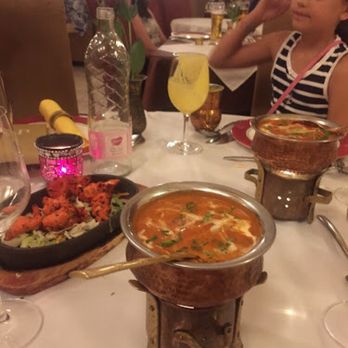 Le Kashmir - One of the best Indian restaurant I have ever been.everything is perfect - Indian Near Me - Arles, 13