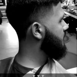 Huey's Barber Shop