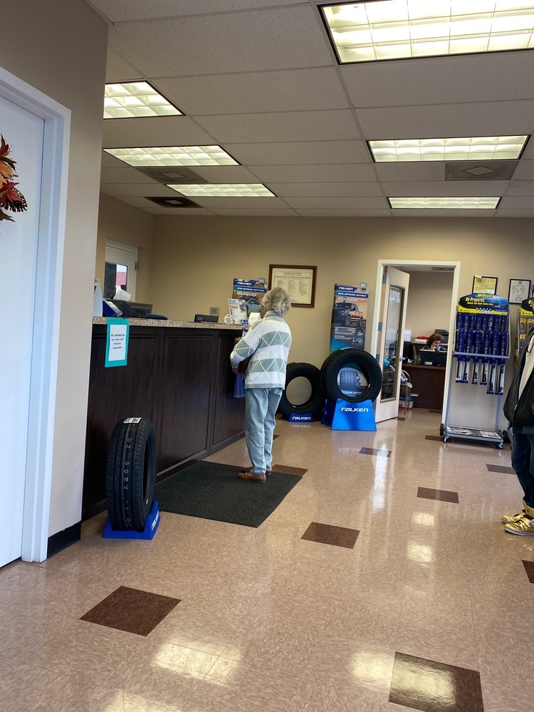 MEADOWBRIDGE AUTO SERVICE Updated September 2024 10 Reviews 8455