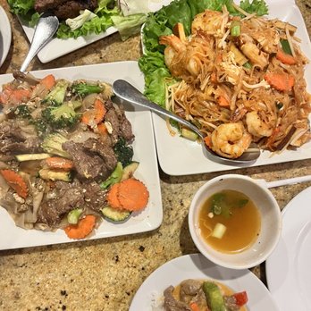 Thai Garden - Thai Near Me - Foothill Ranch, California