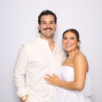 Remember When Photo Booth - Photo Booth Rentals Near Me Remember When Photo Booth - Photo Booth Rentals Near Me