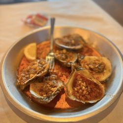 Captain Crab - Oysters in the captain season is spot on