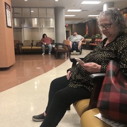 WK Pierremont Health Center - Yayyyyyy!!!!!! Happy NY. Mom's broken wrist.