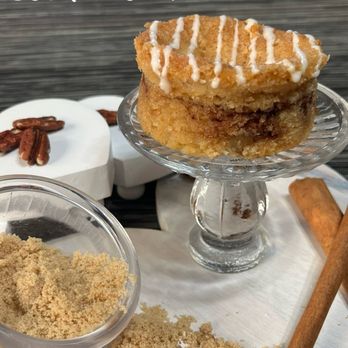 Elaine's Bread Pudding - Sock it to me bread pudding from Elaine's - Desserts Near Me