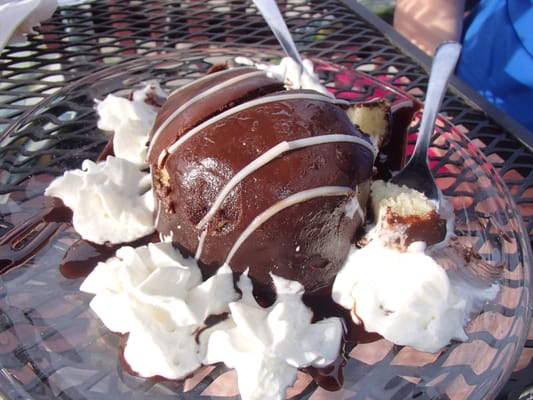 Longfellow's Restaurant by null