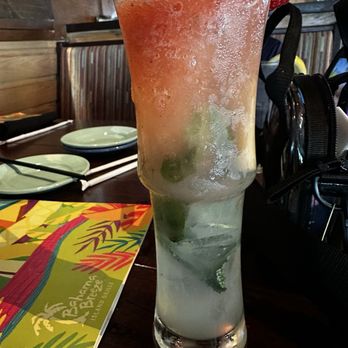 Bahama Breeze - Strawberry Mojito - Bars Near Me - Orlando, Florida