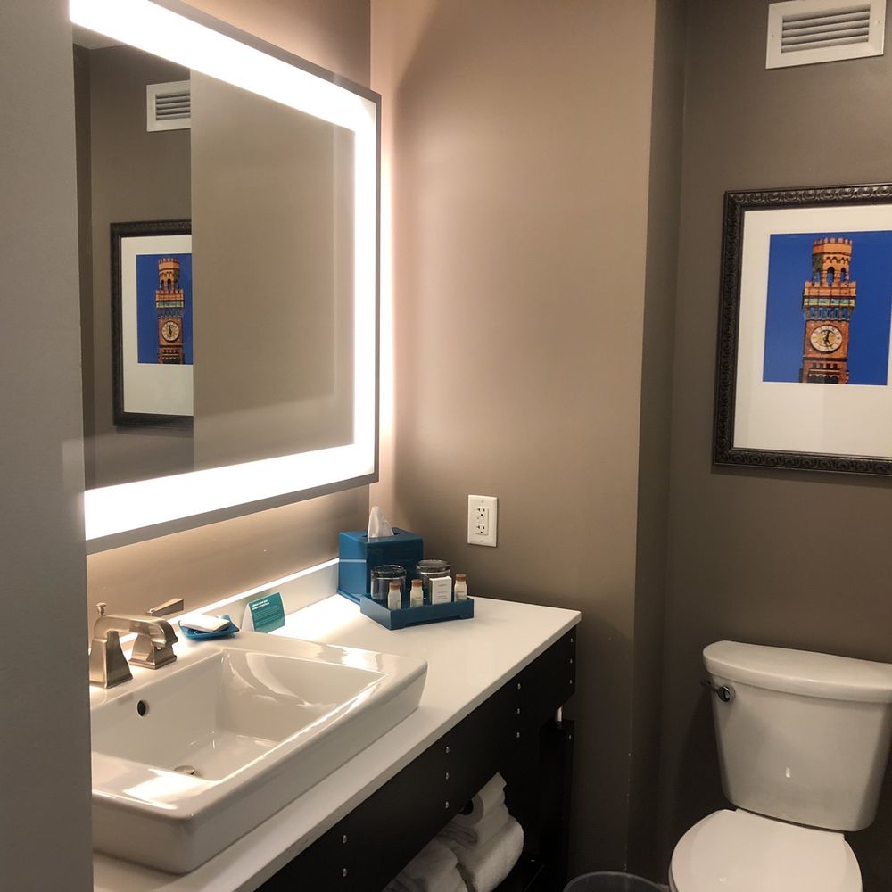 Hotel Indigo Baltimore Downtown - Bathroom - Hotels Near Me - Baltimore, Maryland