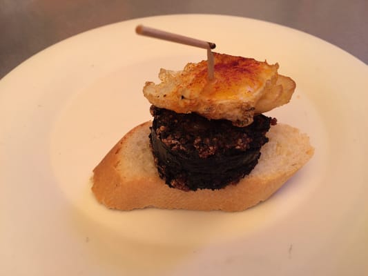 Rimbombin Hostal - Bar - Restaurante by null