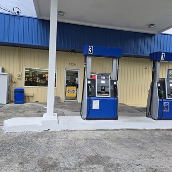 Four Way Quick Stop - Gas Stations Near Me - Albertville, Alabama Four Way Quick Stop - Gas Stations Near Me - Albertville, Alabama