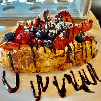 Roma Coffee - Berry Croissant - Coffee & Tea Near Me - Las Vegas, Nevada Roma Coffee - Berry Croissant - Coffee & Tea Near Me - Las Vegas, Nevada