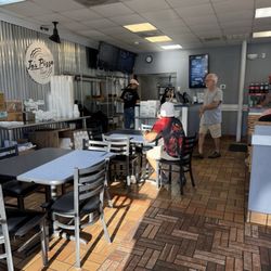 Jo's Pizza - Inside