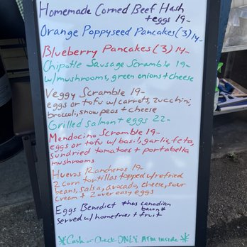 Linda's Seabreeze Cafe - Specials - Breakfast & Brunch Near Me - Santa Cruz, California Linda's Seabreeze Cafe - Specials - Breakfast & Brunch Near Me - Santa Cruz, California