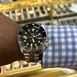 Time Center - Seiko 5 sports watch.