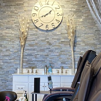 Eastern Spa And Nails - Hand wash station - Nail Salons Near Me - Albuquerque, New Mexico