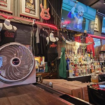 The Wildcatter Saloon - Bars Near Me - Katy, Texas The Wildcatter Saloon - Bars Near Me - Katy, Texas