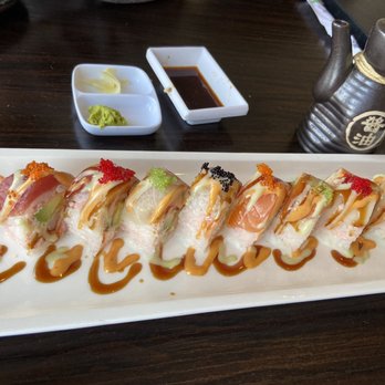 Oyama Sushi - 16. Ocean's Trio Special Roll - Sushi Bars Near Me - Petaluma, California Oyama Sushi - 16. Ocean's Trio Special Roll - Sushi Bars Near Me - Petaluma, California
